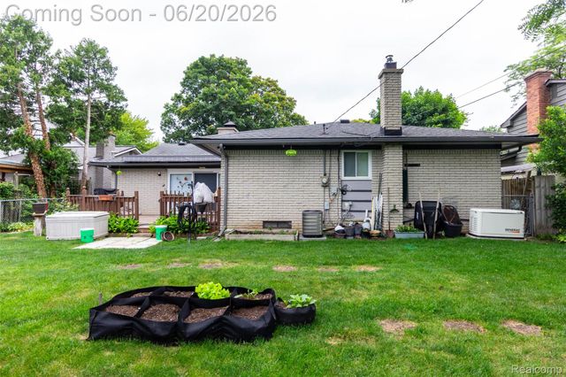 1454 Pine Valley Boulevard, Ann Arbor, MI 48104