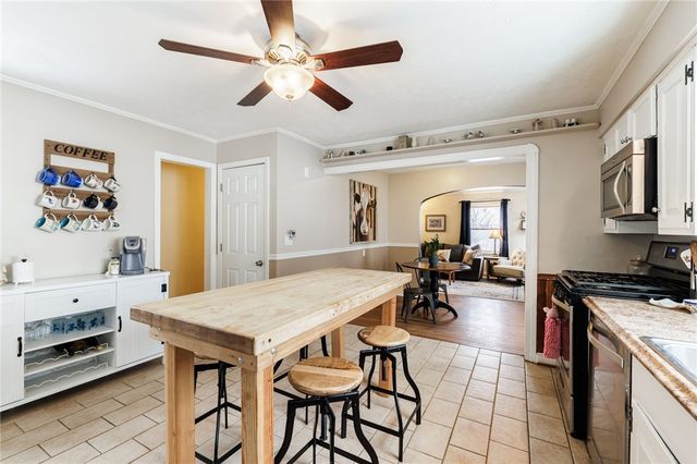 133 Stonecliff Drive, Greece, NY 14616