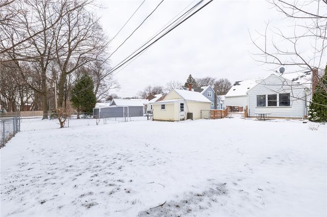 133 Stonecliff Drive, Greece, NY 14616