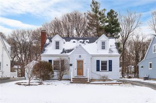 133 Stonecliff Drive, Greece, NY 14616