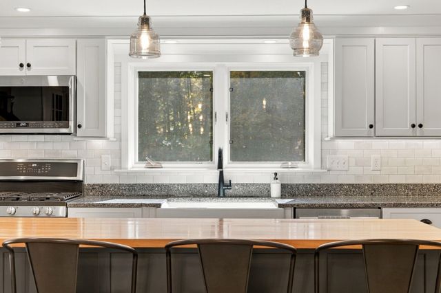 6 North Woods Road, Dunbarton, NH 03046