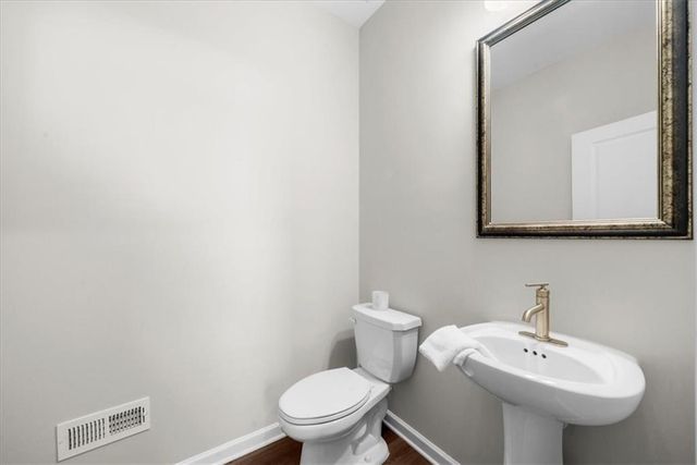 324 Commons Avenue, Woodstock, GA 30188