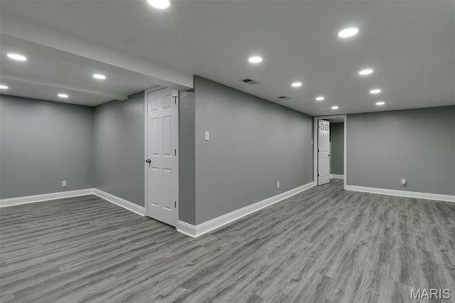 1542 Grant Road, St Louis, MO 63119