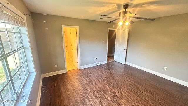 1628 Fairwood Drive, Jackson, MS 39213