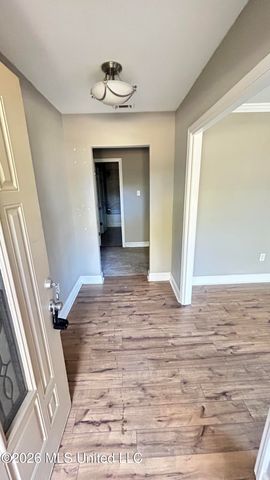 1628 Fairwood Drive, Jackson, MS 39213