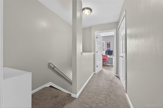 24 Millstone Drive, Waterford Charter Township, MI 48328