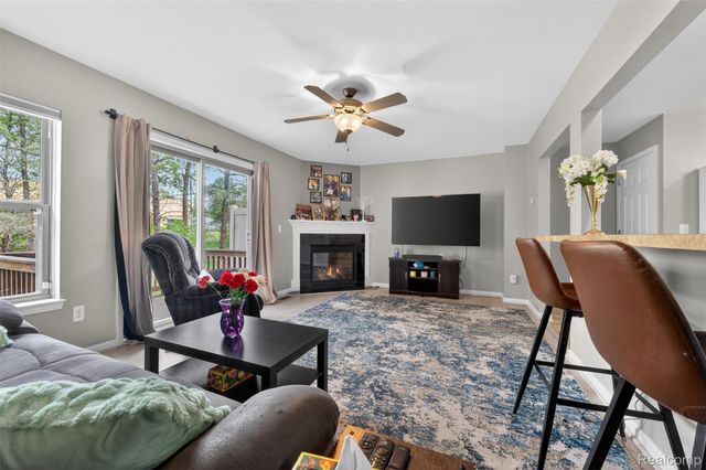 24 Millstone Drive, Waterford Charter Township, MI 48328