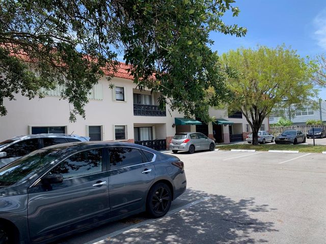 1721 NW 15th Vista, Boca Raton, FL 33432