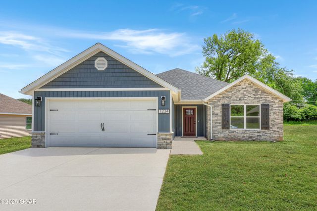 1234 Sheila Ann Drive, Carthage, MO 64836
