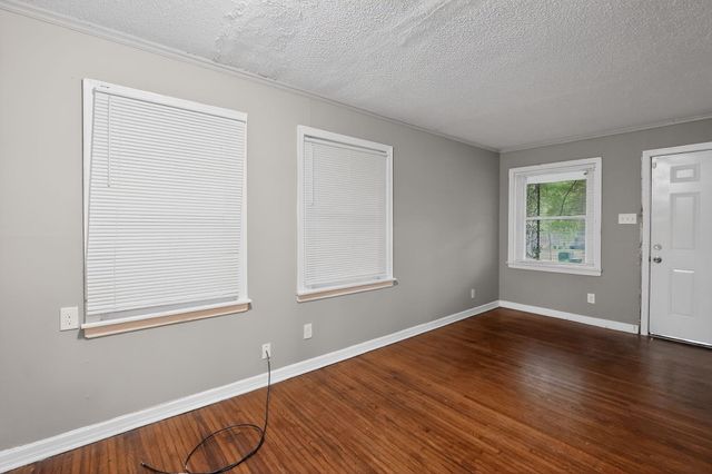 1886 CORNING AVE, Memphis, TN 38127