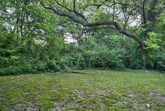 1886 CORNING AVE, Memphis, TN 38127