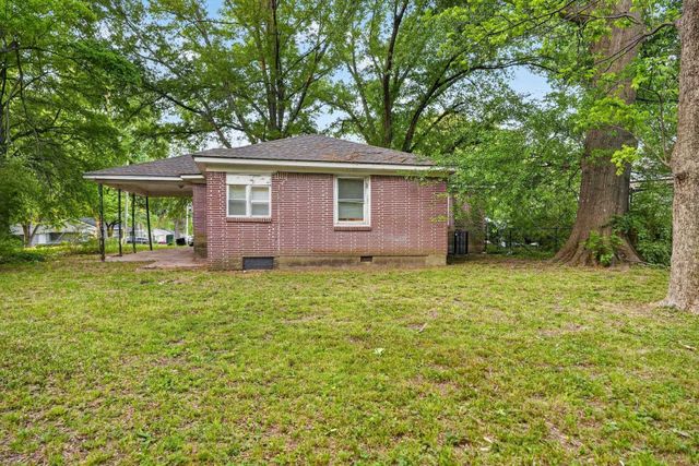 1886 CORNING AVE, Memphis, TN 38127