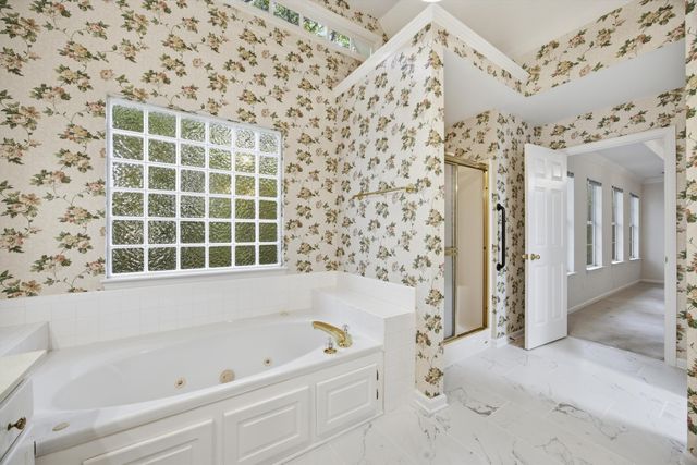 6824 Autumn Lake Trail, Hixson, TN 37343
