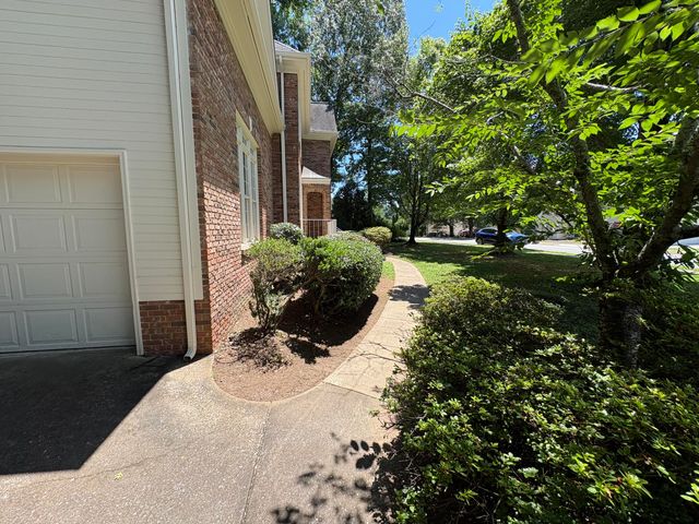 6824 Autumn Lake Trail, Hixson, TN 37343