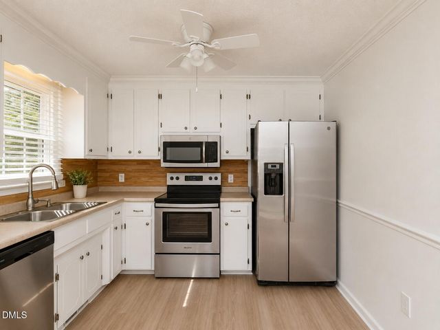 2612 Brad Court, Apex, NC 27539