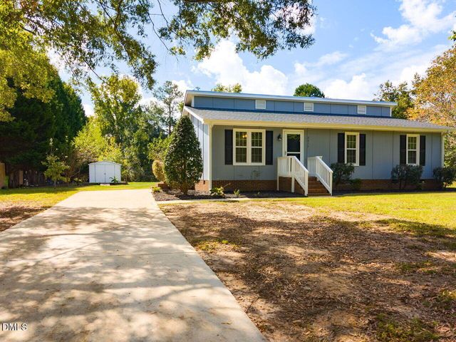 2612 Brad Court, Apex, NC 27539