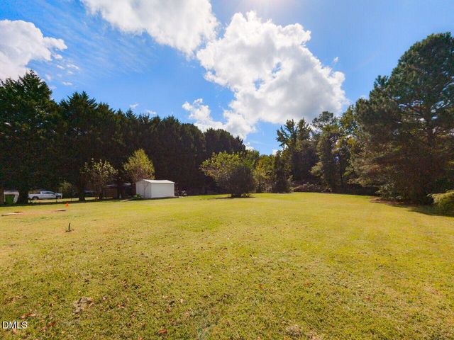 2612 Brad Court, Apex, NC 27539