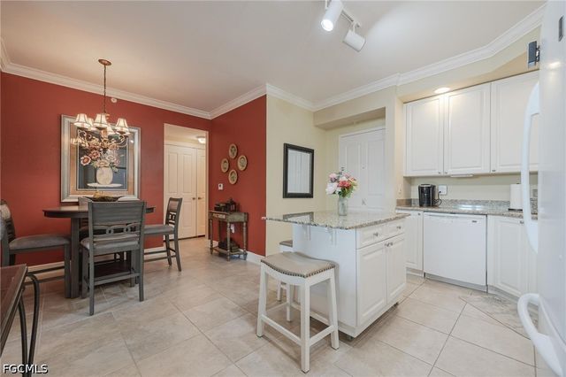 2825 Palm Beach BLVD 214, Fort Myers, FL 33916