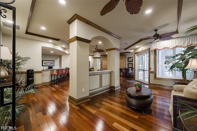 2825 Palm Beach BLVD 214, Fort Myers, FL 33916