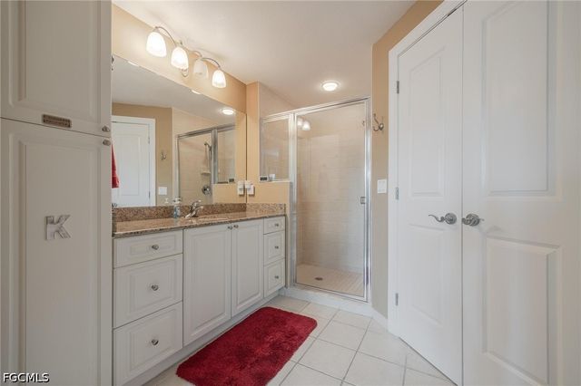 2825 Palm Beach BLVD 214, Fort Myers, FL 33916