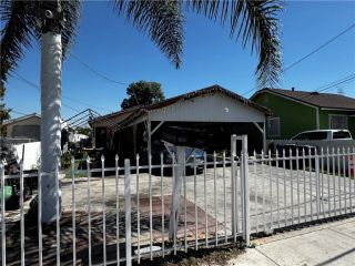 8820 Beach, Los Angeles, CA 90002