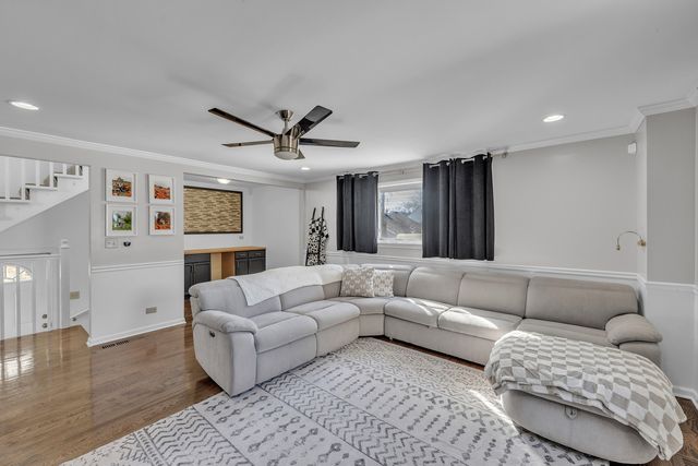 3528 S 52nd Court, Cicero, IL 60804