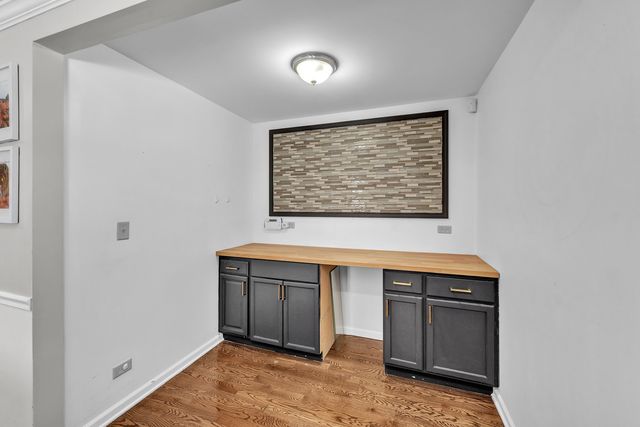 3528 S 52nd Court, Cicero, IL 60804