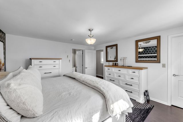 3528 S 52nd Court, Cicero, IL 60804