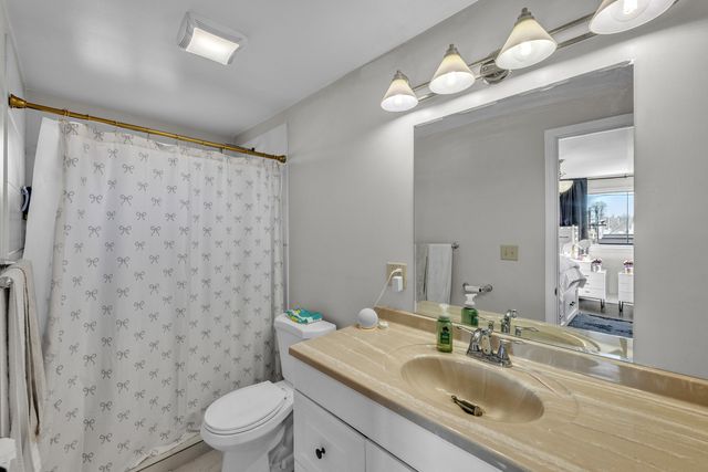 3528 S 52nd Court, Cicero, IL 60804