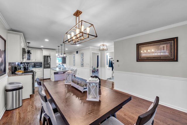 3528 S 52nd Court, Cicero, IL 60804