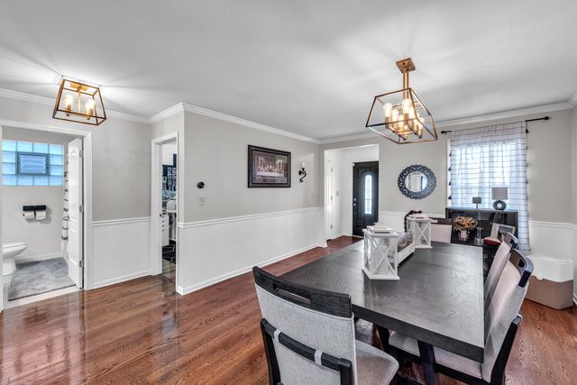 3528 S 52nd Court, Cicero, IL 60804