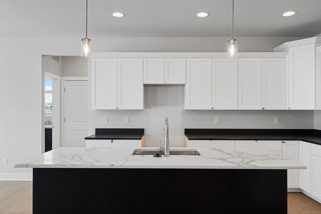 16839 Crittenden Drive 231, Macomb Twp, MI 48044