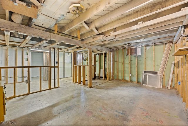 2211 Goodyear Boulevard, Akron, OH 44305