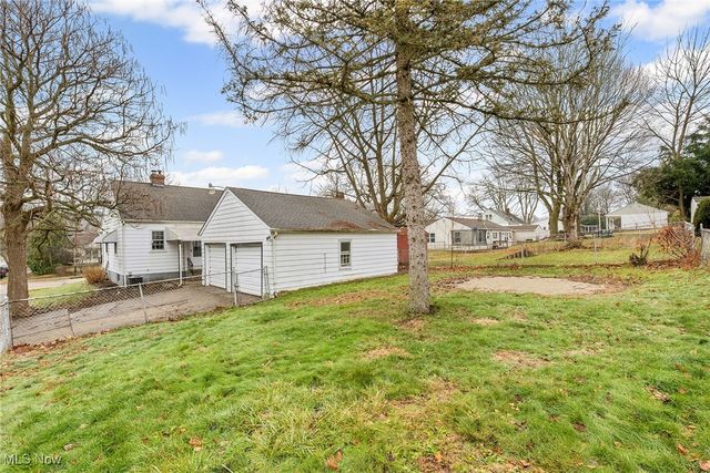 2211 Goodyear Boulevard, Akron, OH 44305