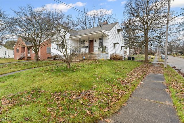 2211 Goodyear Boulevard, Akron, OH 44305