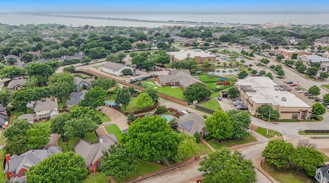 2954 Oak Drive, Rockwall, TX 75032