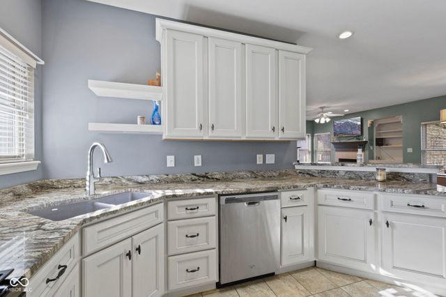 10652 Chesapeake Drive N, Indianapolis, IN 46236