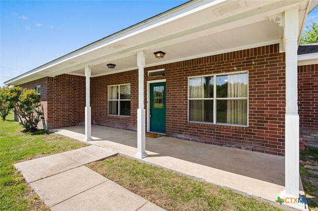 10514 Hunt Hill Road, Rogers, TX 76569