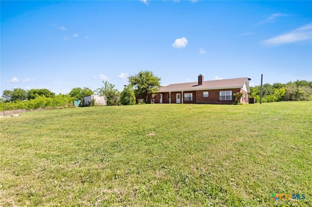 10514 Hunt Hill Road, Rogers, TX 76569