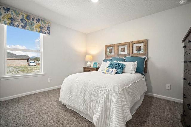 1063 Realm Road E, Mobile, AL 36608