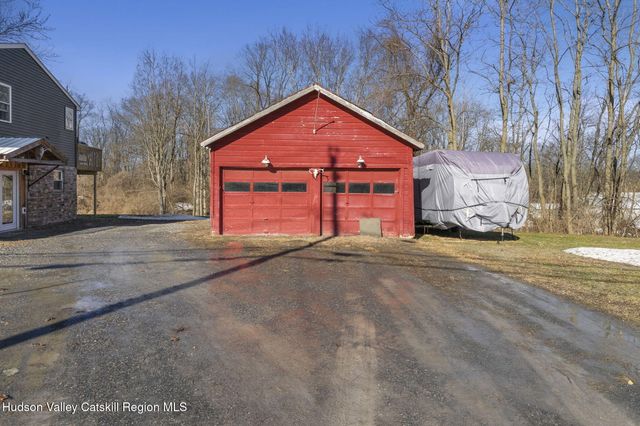 437 Sharptown Road, Stuyvesant, NY 12173