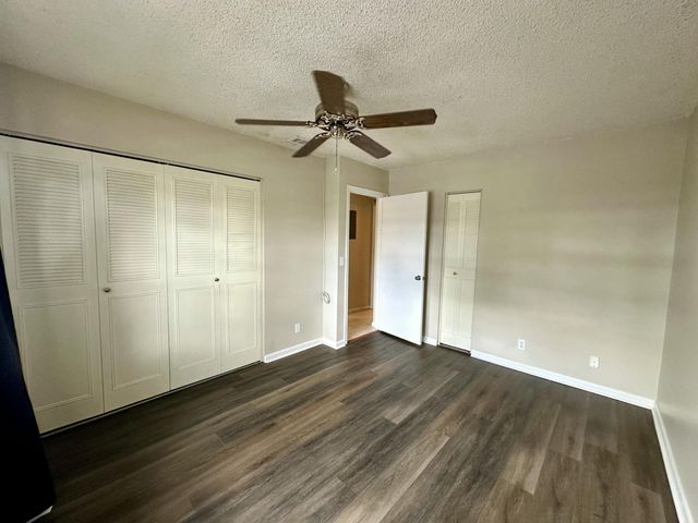 535 BANKS Road 2-521, Margate, FL 33063