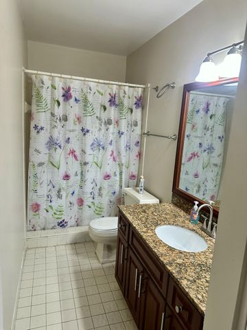 535 BANKS Road 2-521, Margate, FL 33063