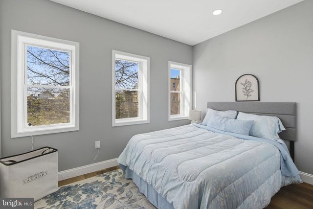 1600 E FEDERAL ST, Baltimore, MD 21213