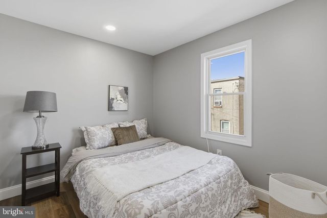 1600 E FEDERAL ST, Baltimore, MD 21213