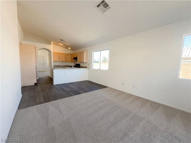 1920 Garnet Gable Avenue, Las Vegas, NV 89106