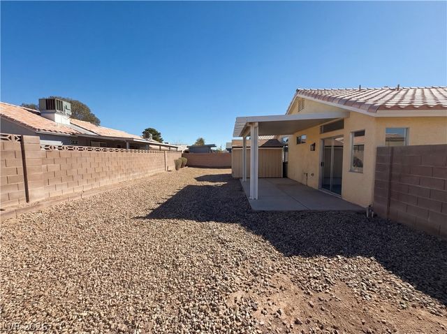 1920 Garnet Gable Avenue, Las Vegas, NV 89106