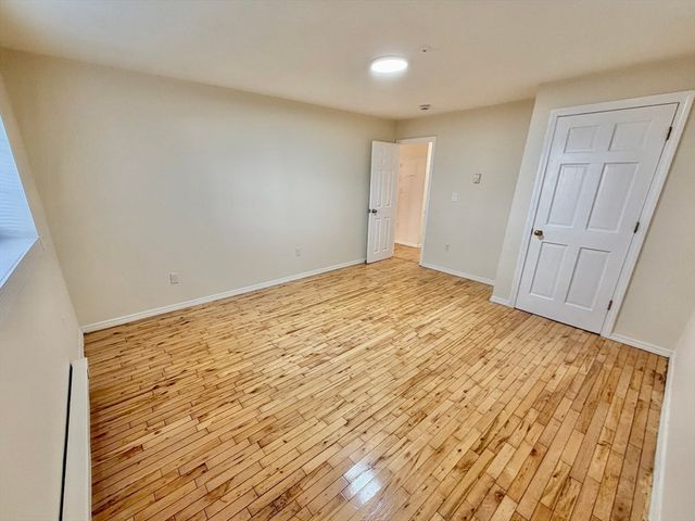 21 Central Ave 10, Everett, MA 02149