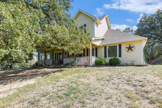 203 Saddle Ridge Court, Springtown, TX 76082