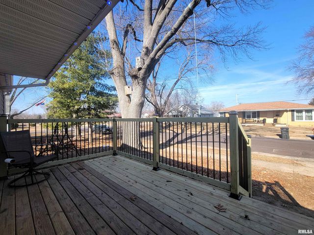 1102 COOLIDGE Avenue, Pekin, IL 61554